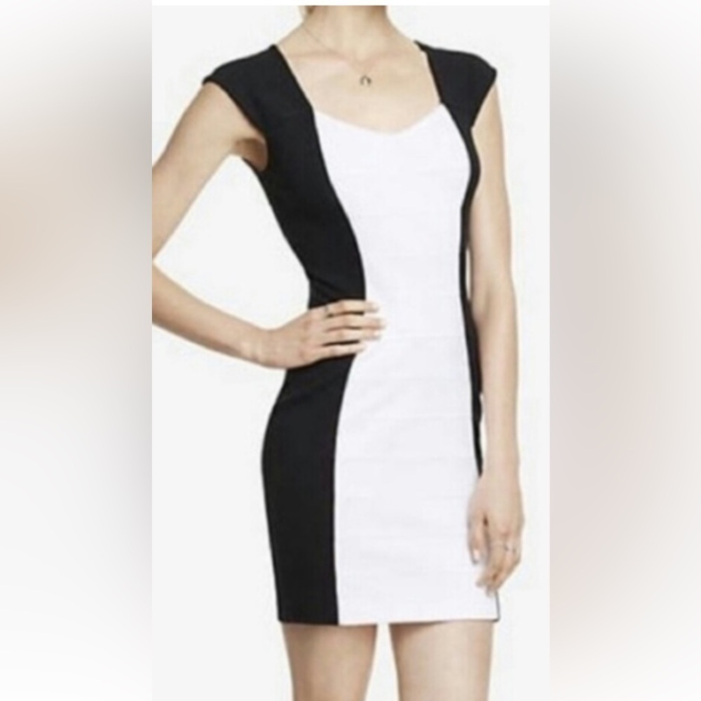 Good used condition dress. Express brand.  Sz 2